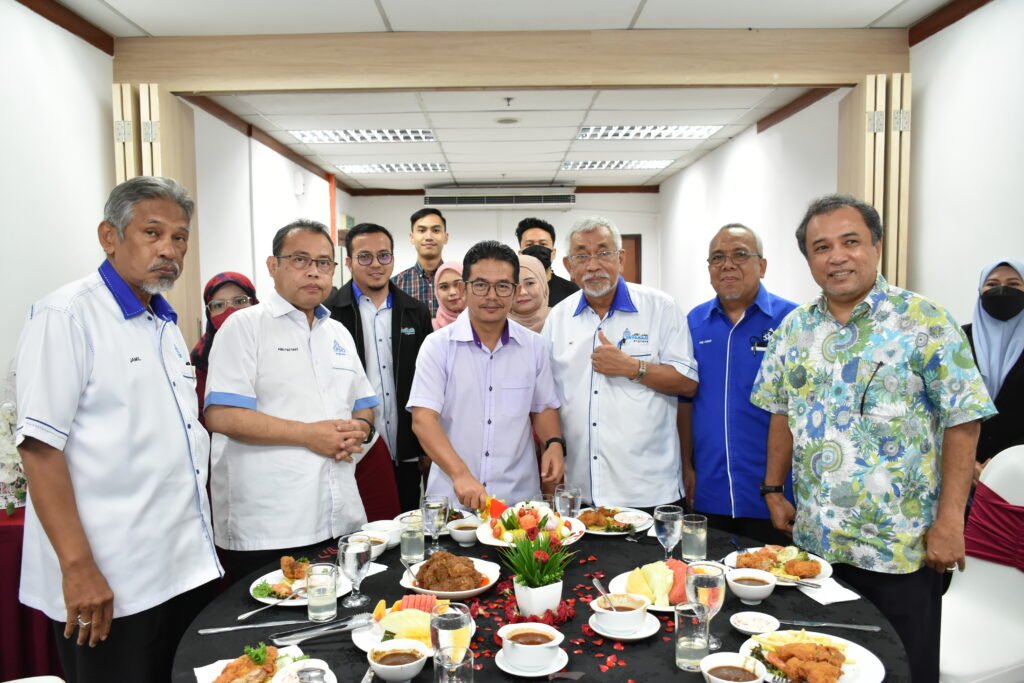 Majlis Apresiasi Penghargaan Terima kasih Dan Sekalung Budi kepada Haji Motadho , Hajah Armi dan Tuan Shahrul